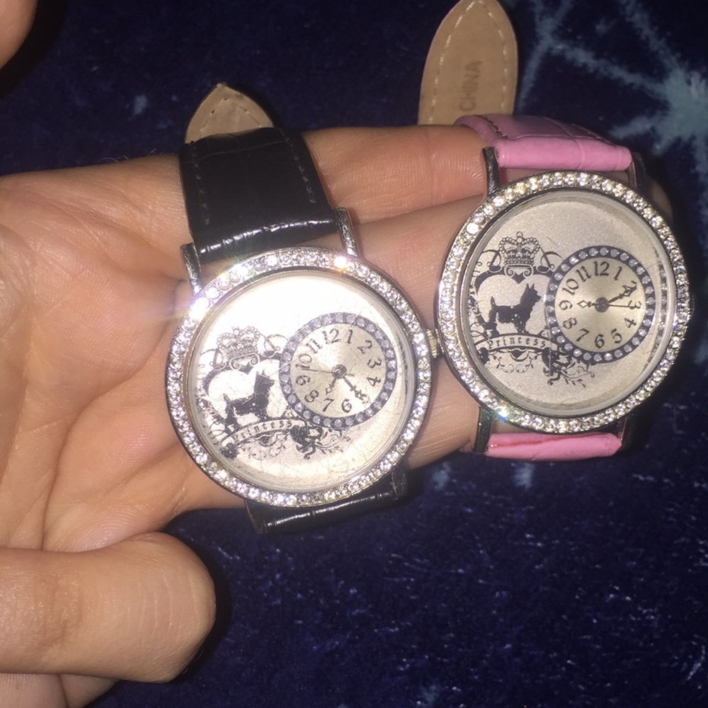 SOLD xxxxPOSTED 🛑 2 watch bundle do not buy